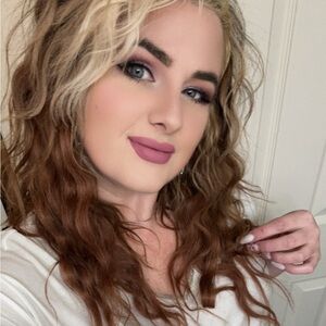 Meet your Posher, Kandace